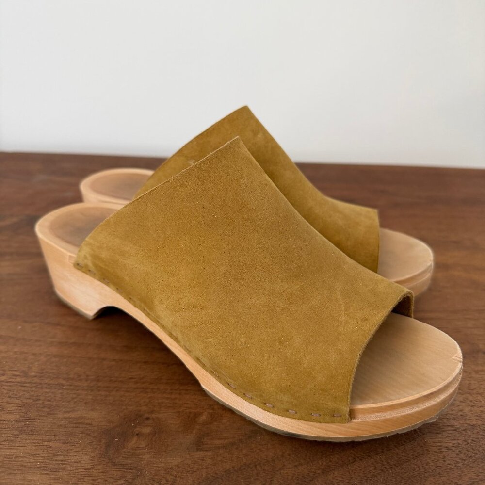 Bryr Clog Worker Slide in Fennel size 8 (38)